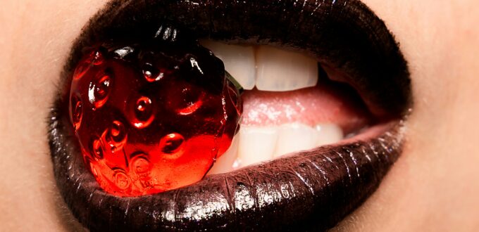 Best Peel-Off Lip Stains for Long-Lasting Berry Lips
